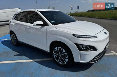 Внедорожник / Кроссовер Hyundai Kona Electric 2021 в Виннице