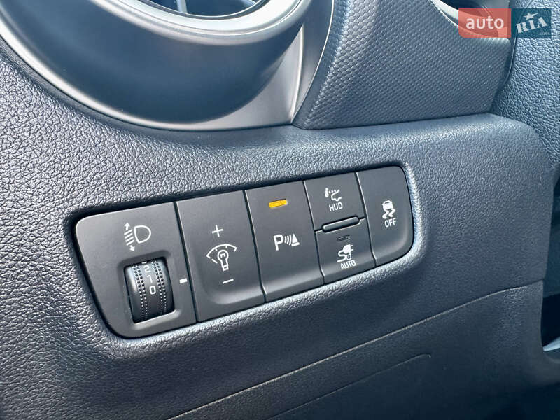 Внедорожник / Кроссовер Hyundai Kona Electric 2021 в Луцке