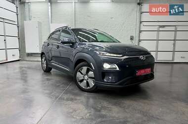 Внедорожник / Кроссовер Hyundai Kona Electric 2020 в Луцке