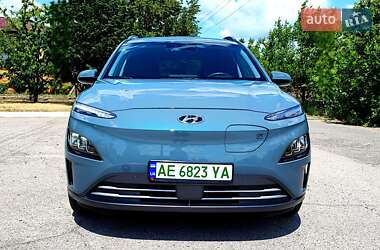 Позашляховик / Кросовер Hyundai Kona Electric 2021 в Дніпрі