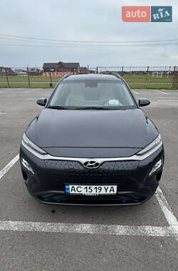 Позашляховик / Кросовер Hyundai Kona Electric 2020 в 