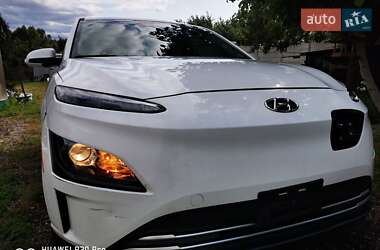 Внедорожник / Кроссовер Hyundai Kona Electric 2023 в Харькове