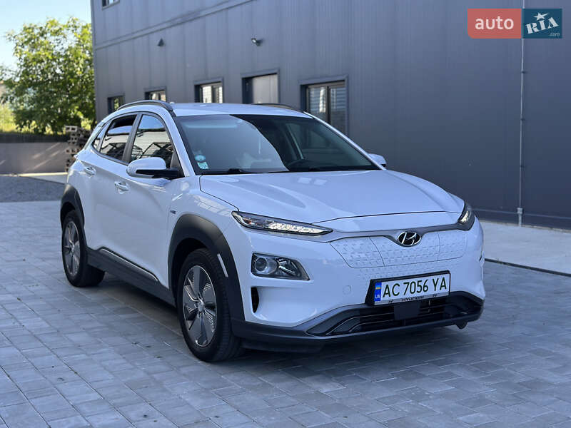 Позашляховик / Кросовер Hyundai Kona Electric 2019 в Луцьку