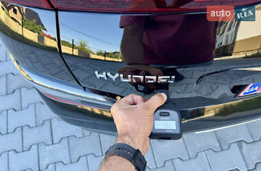 Внедорожник / Кроссовер Hyundai Kona Electric 2021 в 
