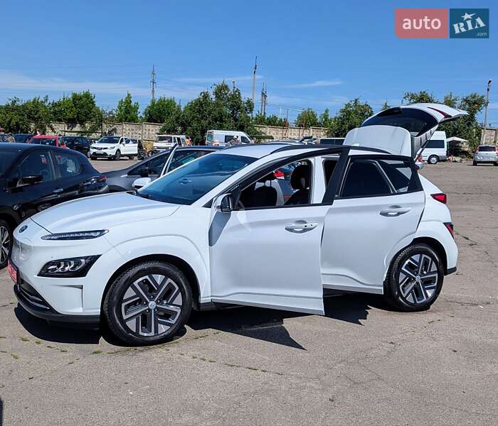 Hyundai Kona Electric 2021