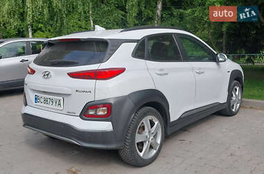 Внедорожник / Кроссовер Hyundai Kona Electric 2019 в 