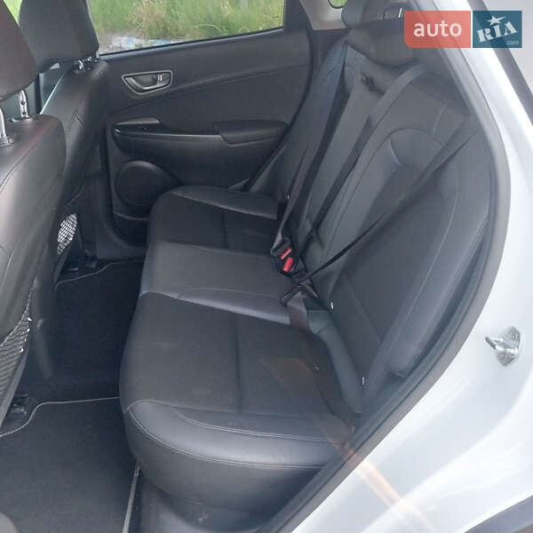 Внедорожник / Кроссовер Hyundai Kona Electric 2019 в Львове