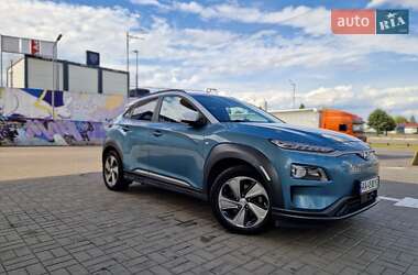 Внедорожник / Кроссовер Hyundai Kona Electric 2019 в Киеве