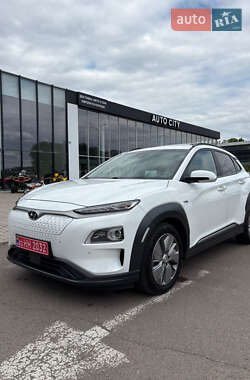 Внедорожник / Кроссовер Hyundai Kona Electric 2020 в Ровно