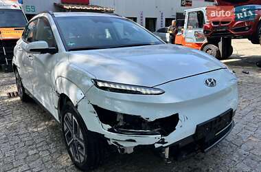 Позашляховик / Кросовер Hyundai Kona Electric 2022 в Бердичеві