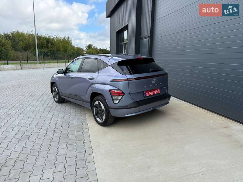Внедорожник / Кроссовер Hyundai Kona Electric 2024 в Дубно