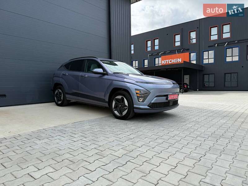 Внедорожник / Кроссовер Hyundai Kona Electric 2024 в Дубно