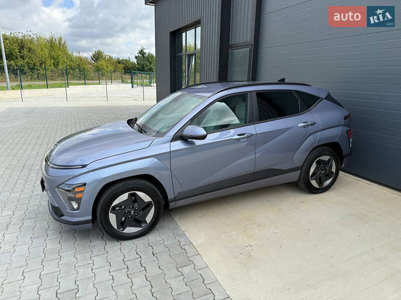 Внедорожник / Кроссовер Hyundai Kona Electric 2024 в Дубно