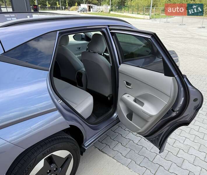 Внедорожник / Кроссовер Hyundai Kona Electric 2024 в Дубно