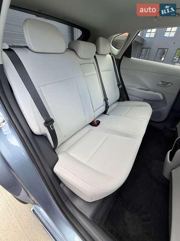 Внедорожник / Кроссовер Hyundai Kona Electric 2024 в Дубно