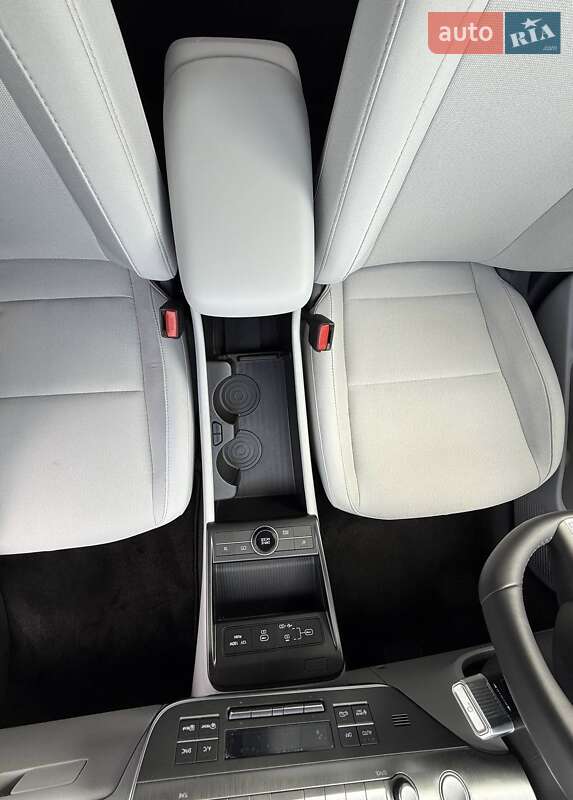 Внедорожник / Кроссовер Hyundai Kona Electric 2024 в Дубно