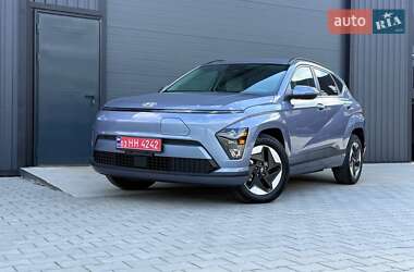 Позашляховик / Кросовер Hyundai Kona Electric 2024 в Дубні