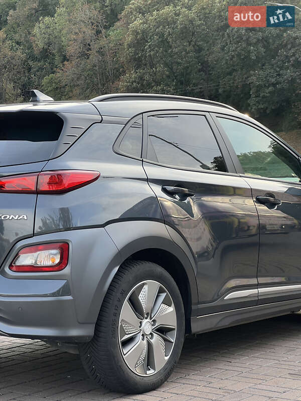 Позашляховик / Кросовер Hyundai Kona Electric 2018 в Обухові фото 3 Позашляховик / Кросовер Hyundai Kona Electric 2018 в Обухові