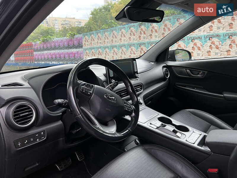 Позашляховик / Кросовер Hyundai Kona Electric 2018 в Обухові фото 22 Позашляховик / Кросовер Hyundai Kona Electric 2018 в Обухові