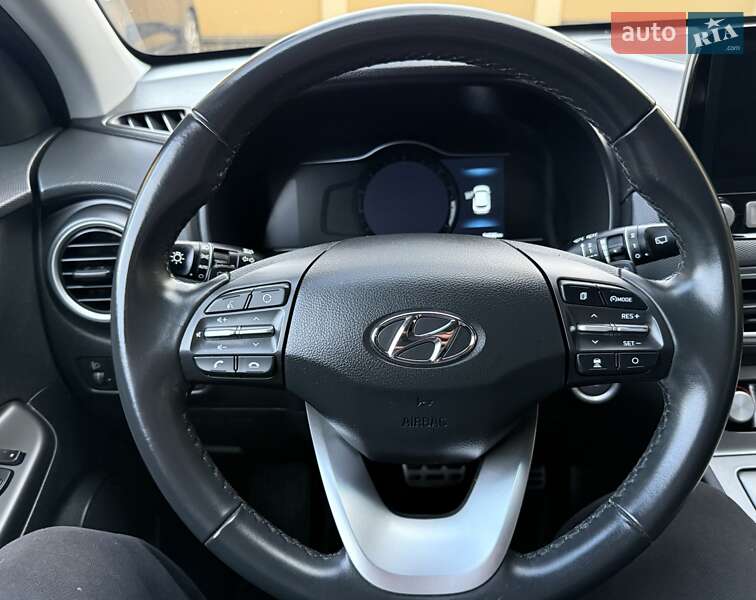 Внедорожник / Кроссовер Hyundai Kona Electric 2020 в Львове фото 71 Внедорожник / Кроссовер Hyundai Kona Electric 2020 в Львове