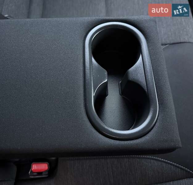 Внедорожник / Кроссовер Hyundai Kona Electric 2020 в Львове фото 105 Внедорожник / Кроссовер Hyundai Kona Electric 2020 в Львове