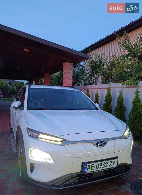 Внедорожник / Кроссовер Hyundai Kona Electric 2020 в Виннице фото 3 Внедорожник / Кроссовер Hyundai Kona Electric 2020 в Виннице
