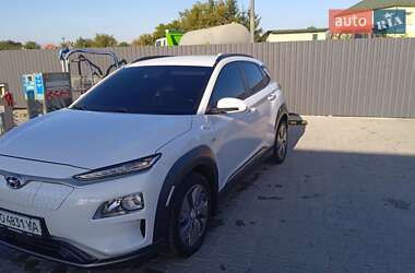 Внедорожник / Кроссовер Hyundai Kona Electric 2019 в Лановцах