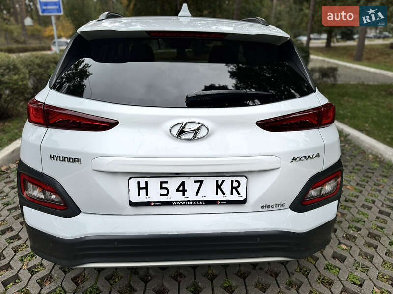Внедорожник / Кроссовер Hyundai Kona Electric 2020 в Буче
