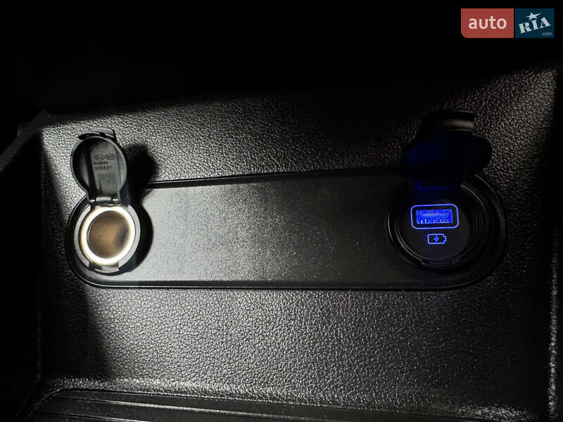 Внедорожник / Кроссовер Hyundai Kona Electric 2020 в Буче