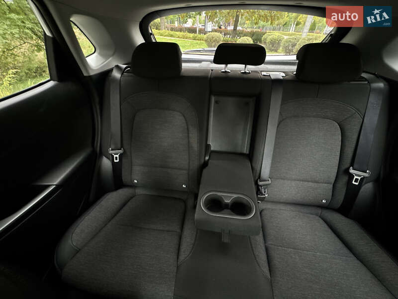 Внедорожник / Кроссовер Hyundai Kona Electric 2020 в Буче