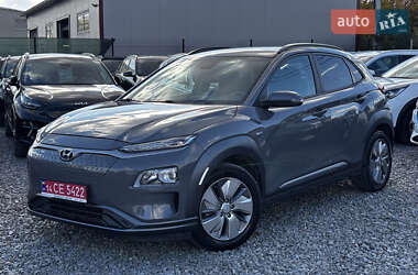 Внедорожник / Кроссовер Hyundai Kona Electric 2020 в 