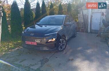 Внедорожник / Кроссовер Hyundai Kona Electric 2023 в Городке