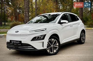 Внедорожник / Кроссовер Hyundai Kona Electric 2022 в Киеве