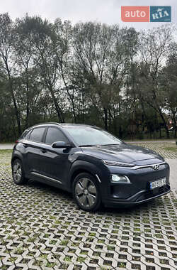 Внедорожник / Кроссовер Hyundai Kona Electric 2020 в Сваляве