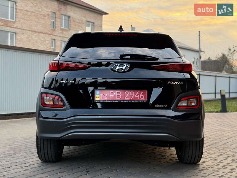 Позашляховик / Кросовер Hyundai Kona Electric 2020 в Чернівцях