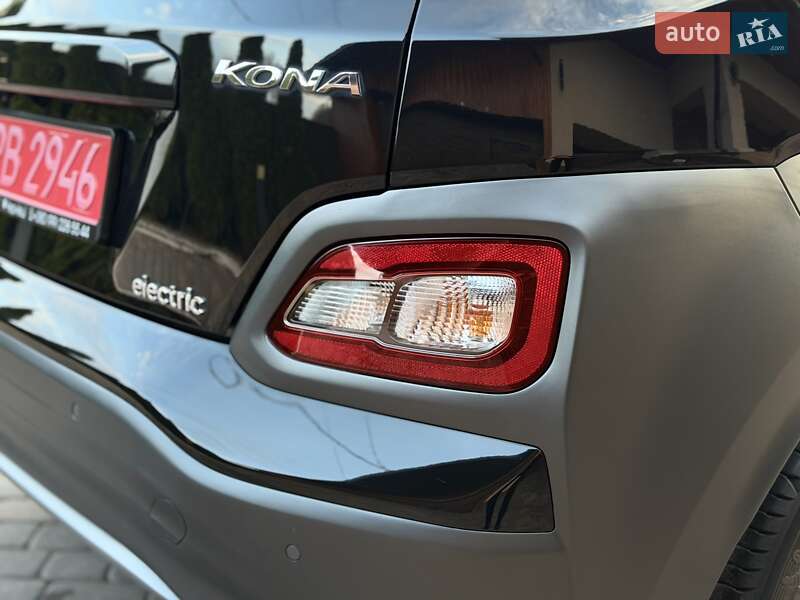 Позашляховик / Кросовер Hyundai Kona Electric 2020 в Чернівцях