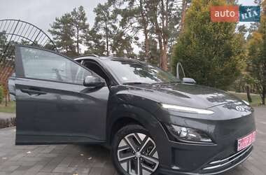 Позашляховик / Кросовер Hyundai Kona Electric 2022 в  фото 20 Позашляховик / Кросовер Hyundai Kona Electric 2022 в