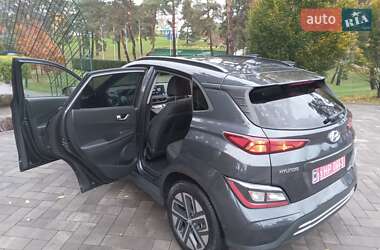 Позашляховик / Кросовер Hyundai Kona Electric 2022 в  фото 31 Позашляховик / Кросовер Hyundai Kona Electric 2022 в