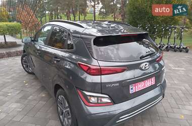 Позашляховик / Кросовер Hyundai Kona Electric 2022 в  фото 15 Позашляховик / Кросовер Hyundai Kona Electric 2022 в