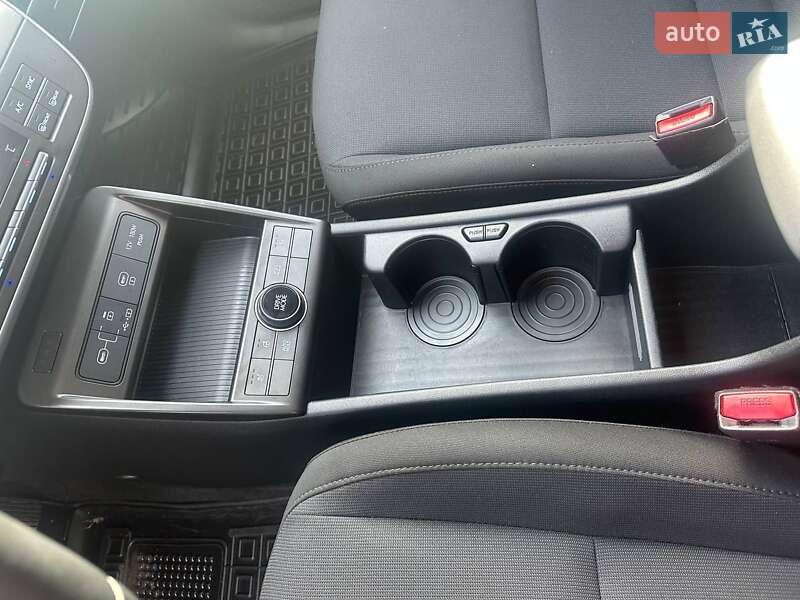 Внедорожник / Кроссовер Hyundai Kona Electric 2023 в Львове фото 4 Внедорожник / Кроссовер Hyundai Kona Electric 2023 в Львове