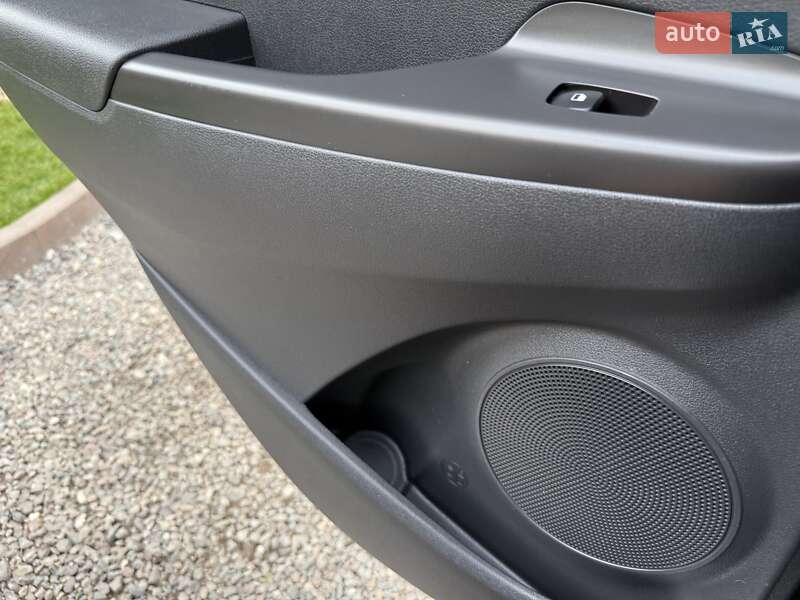 Позашляховик / Кросовер Hyundai Kona Electric 2020 в Львові фото 106 Позашляховик / Кросовер Hyundai Kona Electric 2020 в Львові