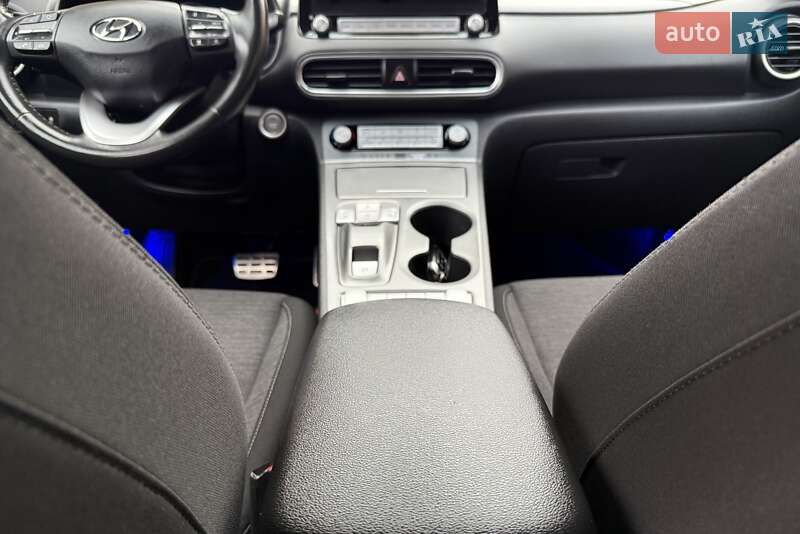 Позашляховик / Кросовер Hyundai Kona Electric 2020 в Львові фото 109 Позашляховик / Кросовер Hyundai Kona Electric 2020 в Львові