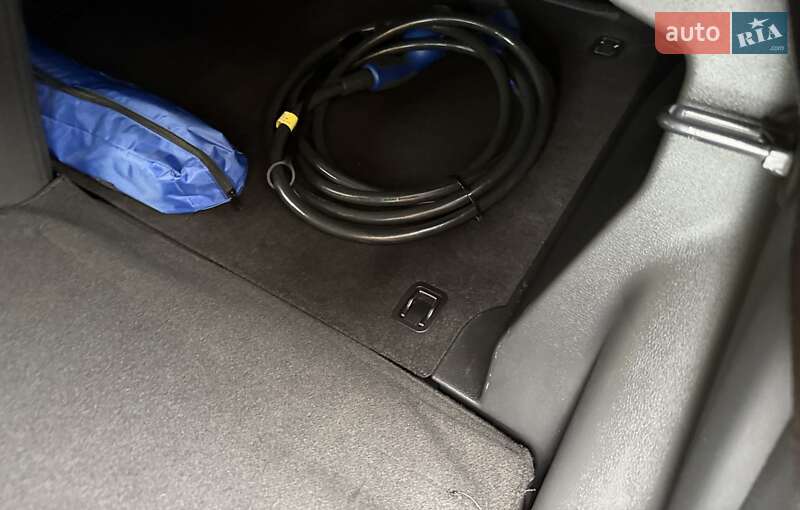 Позашляховик / Кросовер Hyundai Kona Electric 2020 в Львові фото 111 Позашляховик / Кросовер Hyundai Kona Electric 2020 в Львові