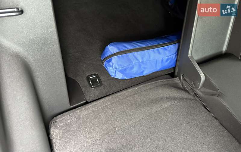 Позашляховик / Кросовер Hyundai Kona Electric 2020 в Львові фото 124 Позашляховик / Кросовер Hyundai Kona Electric 2020 в Львові