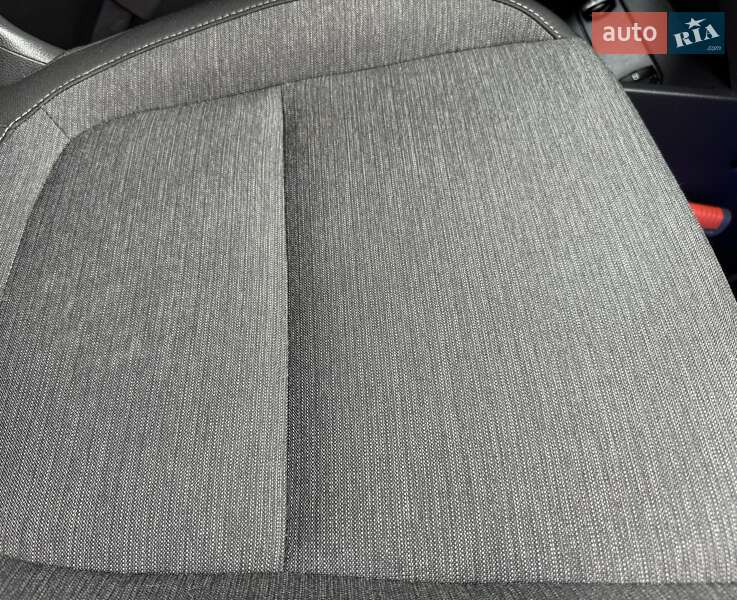 Позашляховик / Кросовер Hyundai Kona Electric 2020 в Львові фото 128 Позашляховик / Кросовер Hyundai Kona Electric 2020 в Львові