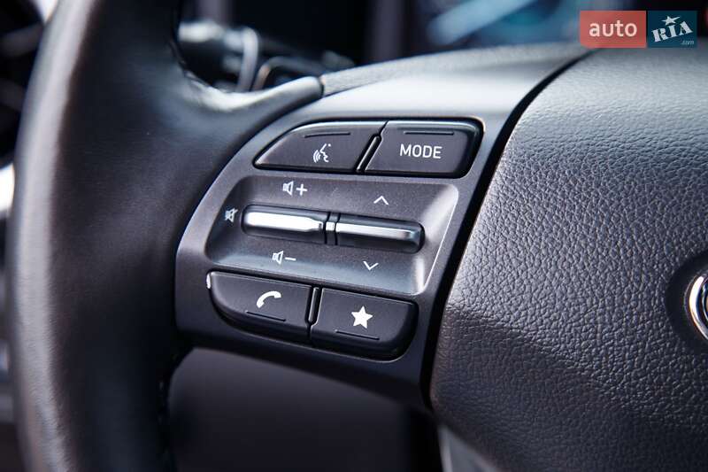 Внедорожник / Кроссовер Hyundai Kona Electric 2022 в Бердичеве