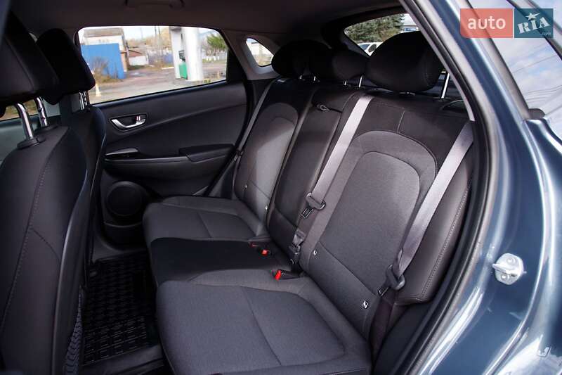 Внедорожник / Кроссовер Hyundai Kona Electric 2022 в Бердичеве