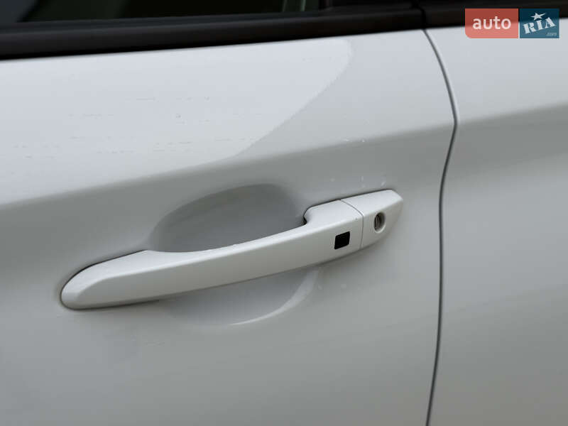 Позашляховик / Кросовер Hyundai Kona Electric 2020 в Луцьку фото 5 Позашляховик / Кросовер Hyundai Kona Electric 2020 в Луцьку