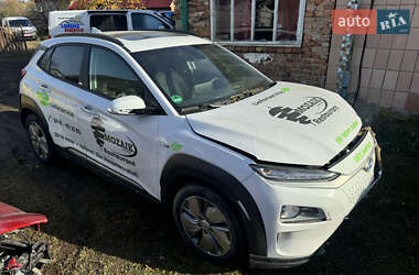 Позашляховик / Кросовер Hyundai Kona Electric 2020 в Рівному