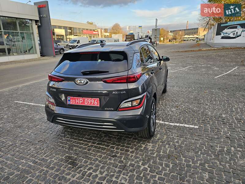 Внедорожник / Кроссовер Hyundai Kona Electric 2022 в Днепре